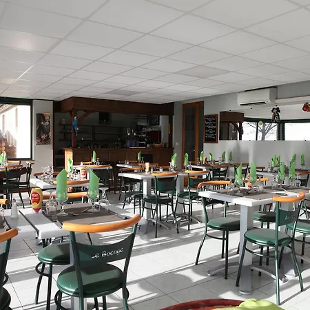 Le Du Bocage Hotel 2*