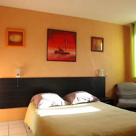 Le Du Bocage Hotel Giéville